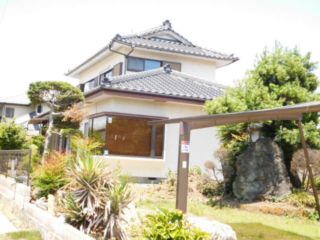 䒆